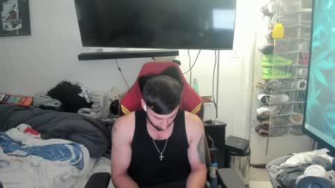 Snapshot of crazydill28 chatting on June 17, 2026, 7:26 pm crazydill28 online show from June 17, 2026, 7:26 pm