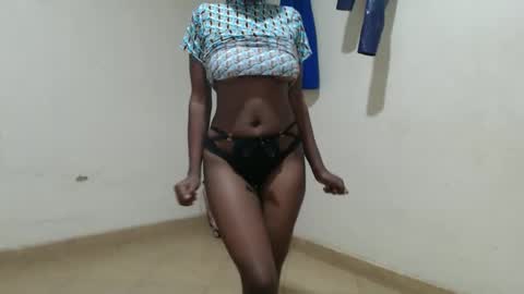 Ebonie online show from October 1, 2025, 10:16 pm