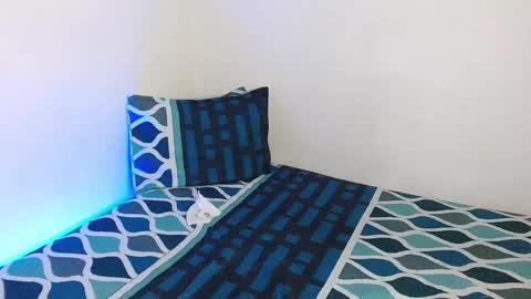 Mely online show from January 24, 2025, 3:32 am