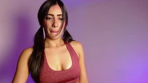 Mely online show from April 6, 2026, 4:46 am