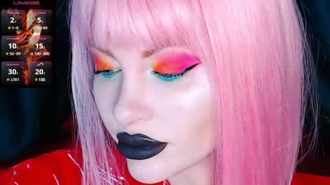 Roxy online show from December 5, 2024, 3:17 pm