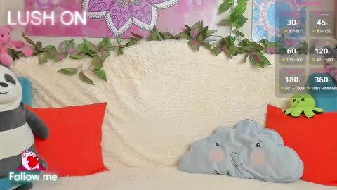 Anny online show from December 20, 2024, 8:38 am