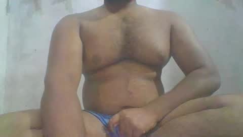 crazzy_booy online show from November 1, 2025, 3:58 pm