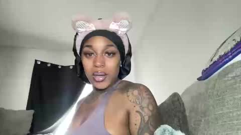 PHANTOMTARGARYENXXX online show from April 6, 2026, 4:52 pm