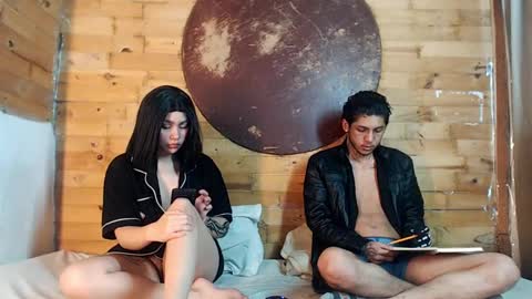 Snapshot of creampie_couple1 chatting on January 29, 2025, 3:44 am CAMILA Y SEBASTIAN online show from January 29, 2025, 3:44 am