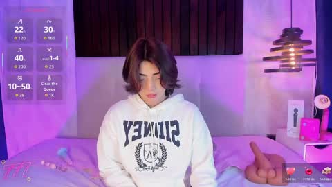 creamy_angelo online show from June 1, 2026, 8:10 pm
