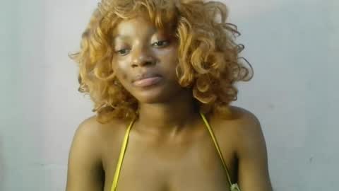 Snapshot of creamy_babyx chatting on June 20, 2026, 8:33 pm Creamy babyx online show from June 20, 2026, 8:33 pm