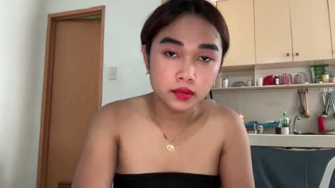 cyra fox online show from January 13, 2026, 7:02 am