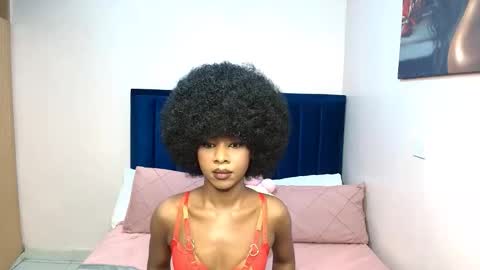 Snapshot of creamybabee chatting on February 22, 2026, 7:12 pm queen online show from February 22, 2026, 7:12 pm