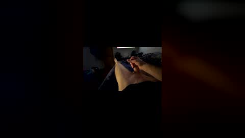 creamyblaster online show from November 28, 2025, 9:01 am