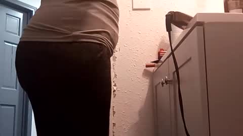 Snapshot of creamymilf11 chatting on September 18, 2025, 3:30 am creamymilf11 online show from September 18, 2025, 3:30 am