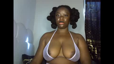 Snapshot of creamypussyxx chatting on June 4, 2026, 7:58 am creamypussyxx online show from June 4, 2026, 7:58 am