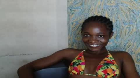 creamyxsugar online show from September 28, 2025, 12:21 pm