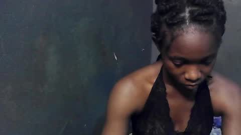 Snapshot of creamyxsugar chatting on June 5, 2026, 7:03 am creamyxsugar online show from June 5, 2026, 7:03 am