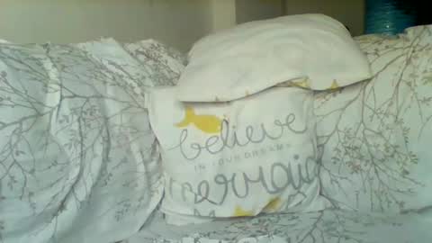 creamyy_pussy online show from October 31, 2025, 10:22 pm