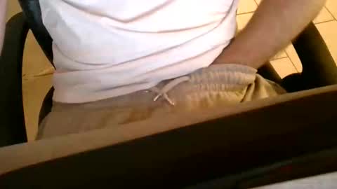 Snapshot of creator8871 chatting on October 4, 2025, 9:07 am creator8871 online show from October 4, 2025, 9:07 am