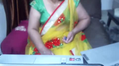 Snapshot of crezybhabihot chatting on January 5, 2025, 3:00 am Sonika69 online show from January 5, 2025, 3:00 am