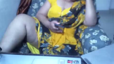 Snapshot of crezybhabihot chatting on January 16, 2025, 12:45 am Sonika69 online show from January 16, 2025, 12:45 am