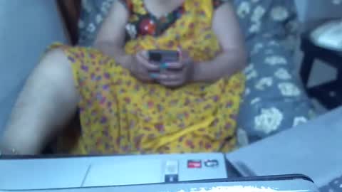 Snapshot of crezybhabihot chatting on January 25, 2025, 11:32 pm Sonika69 online show from January 25, 2025, 11:32 pm