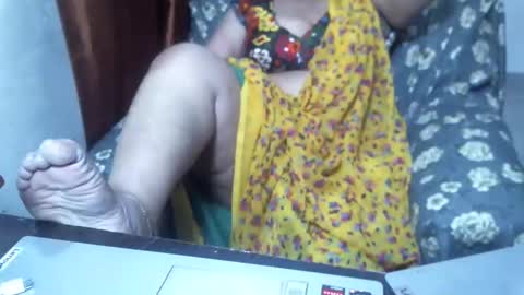 Snapshot of crezybhabihot chatting on February 9, 2025, 1:55 am Sonika69 online show from February 9, 2025, 1:55 am