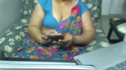 Snapshot of crezybhabihot chatting on March 9, 2025, 7:15 pm Sonika69 online show from March 9, 2025, 7:15 pm