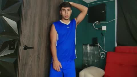 crh58_ online show from November 2, 2025, 7:33 am