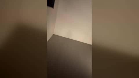 crimson_mood online show from January 19, 2026, 2:15 am