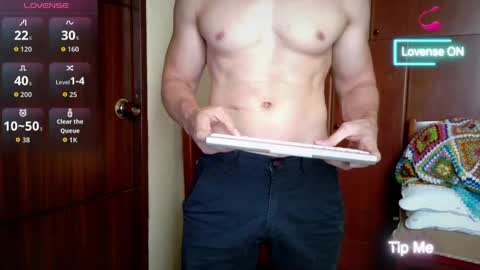 cris2428 online show from April 17, 2026, 6:44 pm