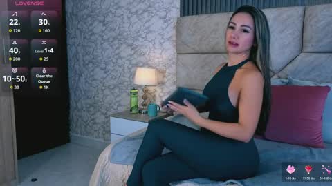 Snapshot of cris__sweetxx chatting on April 23, 2026, 12:15 pm Cristina Sweet online show from April 23, 2026, 12:15 pm