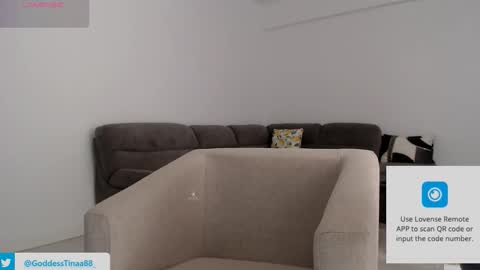 Snapshot of cris_tinne chatting on May 8, 2026, 9:47 am cris_tinne online show from May 8, 2026, 9:47 am