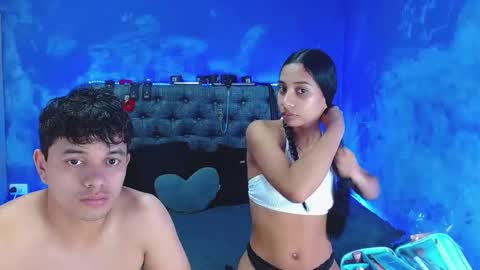 CRISANDMERY online show from September 9, 2025, 4:12 am