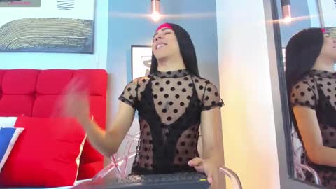 Cris Evanz online show from September 10, 2025, 9:48 pm