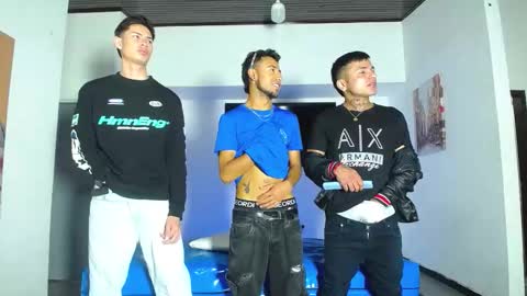 crismens online show from October 18, 2025, 6:52 pm