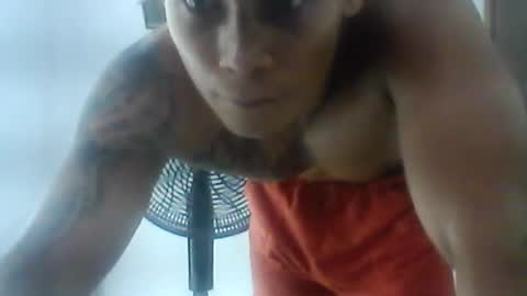 Snapshot of crismodel1219 chatting on August 4, 2026, 6:21 pm crismodel1219 online show from August 4, 2026, 6:21 pm