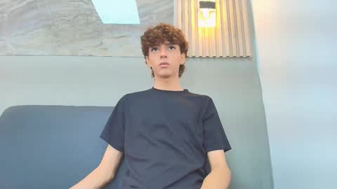 Snapshot of criss_allen1 chatting on February 5, 2026, 12:43 pm CRISS online show from February 5, 2026, 12:43 pm