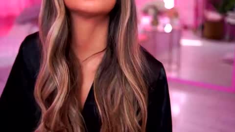 Snapshot of crisstyblair chatting on February 26, 2026, 10:25 am Crissy online show from February 26, 2026, 10:25 am