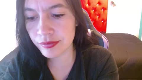 Snapshot of cristal541658 chatting on January 7, 2026, 1:02 pm cristal541658 online show from January 7, 2026, 1:02 pm