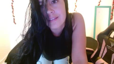 Snapshot of cristal541658 chatting on March 9, 2026, 1:15 pm cristal541658 online show from March 9, 2026, 1:15 pm
