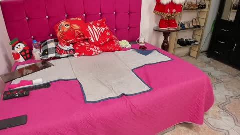 Cristal online show from December 16, 2024, 6:43 am