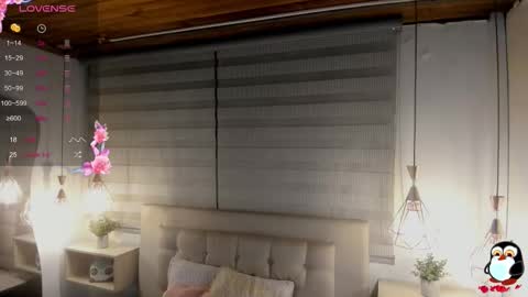 Cristal online show from October 6, 2025, 4:10 am