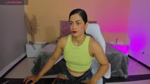 Cristal online show from October 7, 2025, 10:12 am