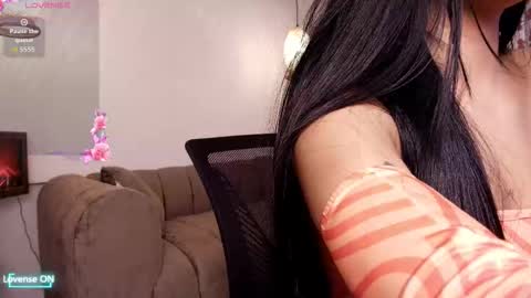 CRISTAL online show from October 16, 2025, 8:32 pm