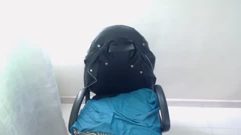 HI online show from December 4, 2025, 5:10 pm