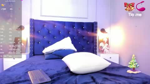 Cristal online show from December 11, 2024, 5:48 pm