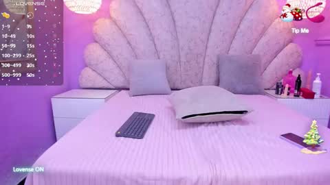 Cristal online show from December 26, 2024, 2:27 pm