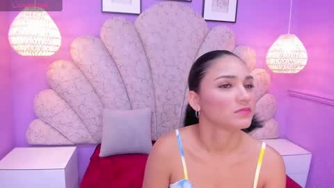 Cristal online show from February 12, 2025, 12:33 pm