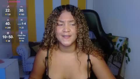 Cristal online show from February 17, 2025, 11:09 pm