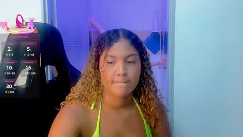 Cristal online show from November 8, 2025, 1:17 am