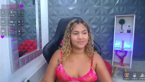 Cristal online show from March 11, 2026, 11:33 pm