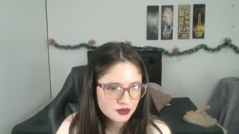 CristalAdams online show from December 11, 2024, 5:15 pm